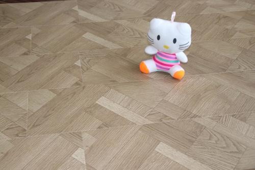 master-designs-laminate-flooring-612